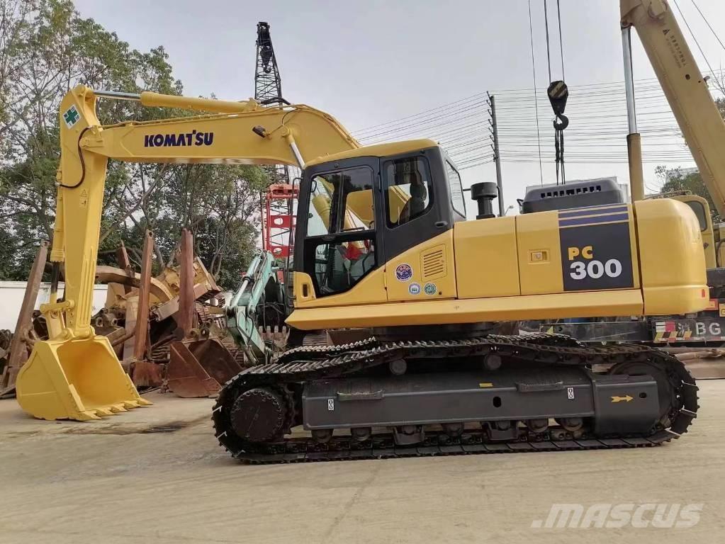 Komatsu PC 300 Pelle sur chenilles