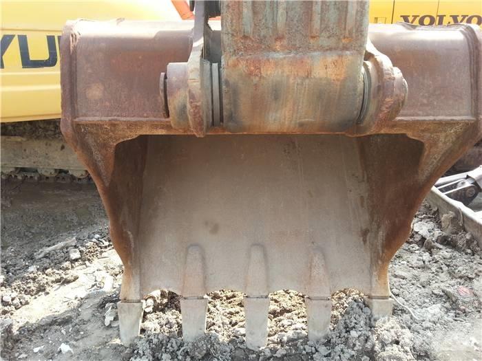 Volvo EC 290 B LC Pelle sur chenilles