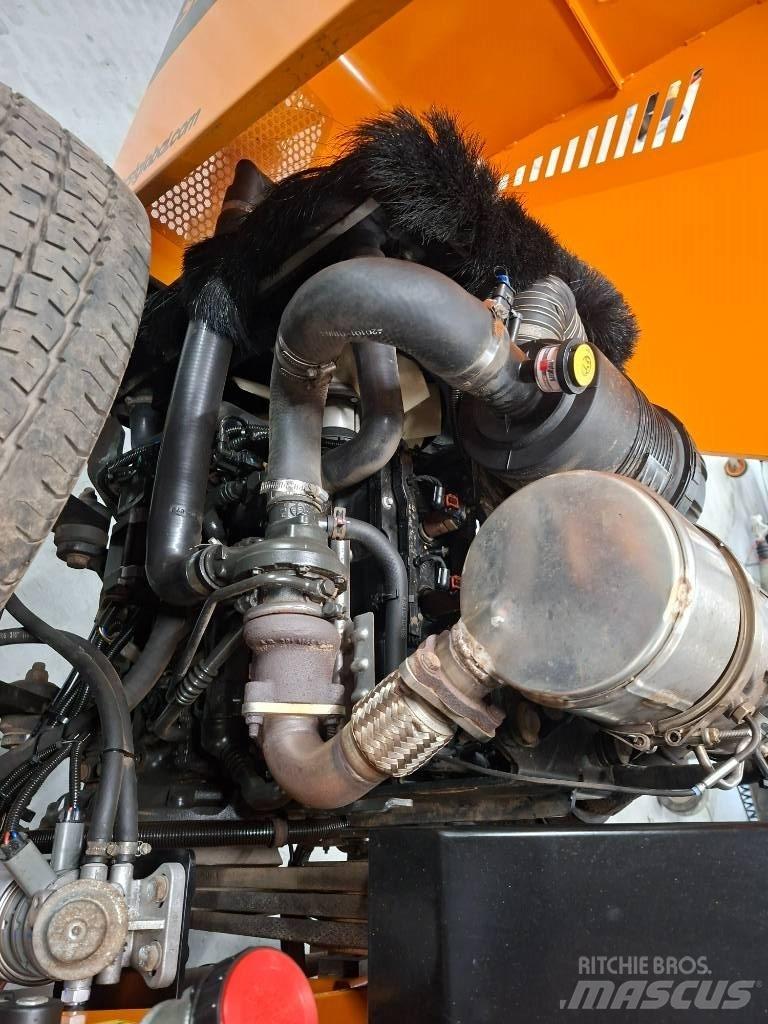 Forst ST8D Broyeur de végétaux
