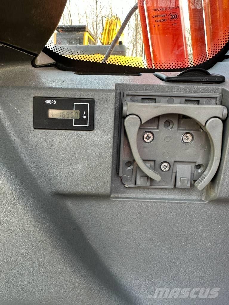 Doosan DX140 Pelle sur chenilles