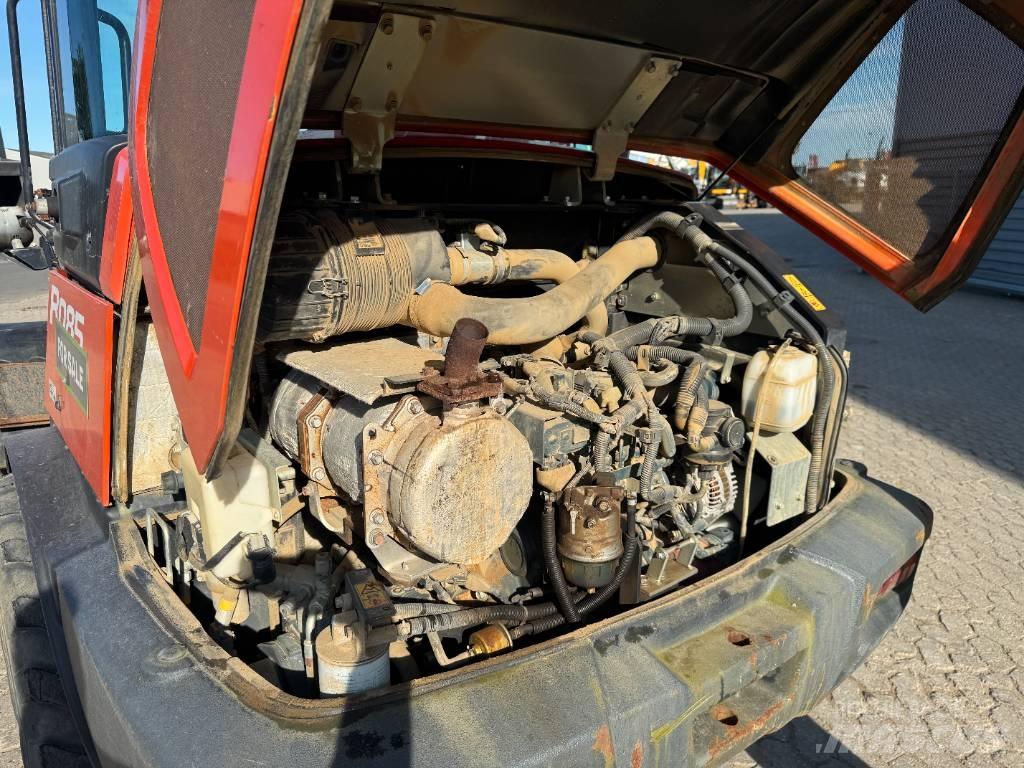 Kubota R085 Chargeuse sur pneus