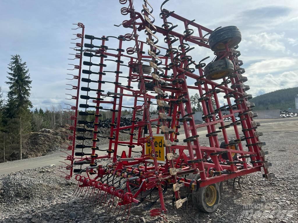 Väderstad NZA 1000 Herse rotative, rotavator