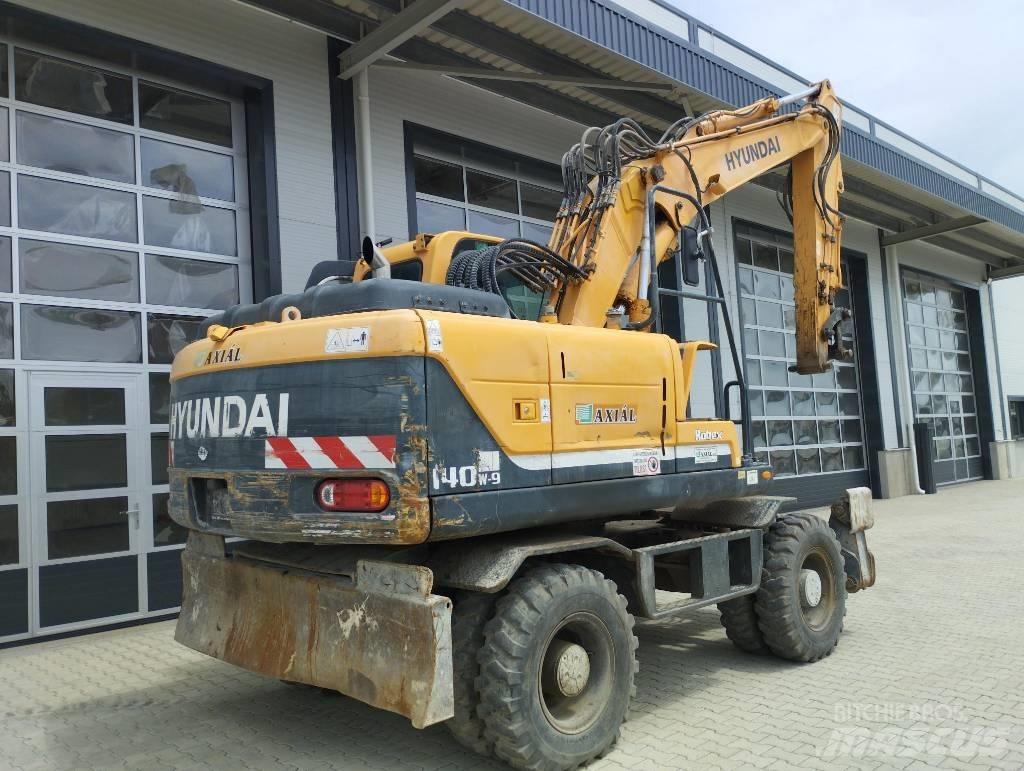 Hyundai 140W Mini pelle 7t-12t