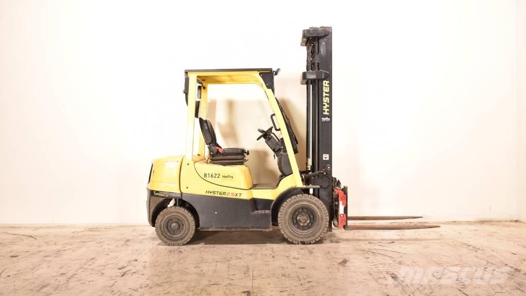 Hyster H 2.5 XT Chariots diesel