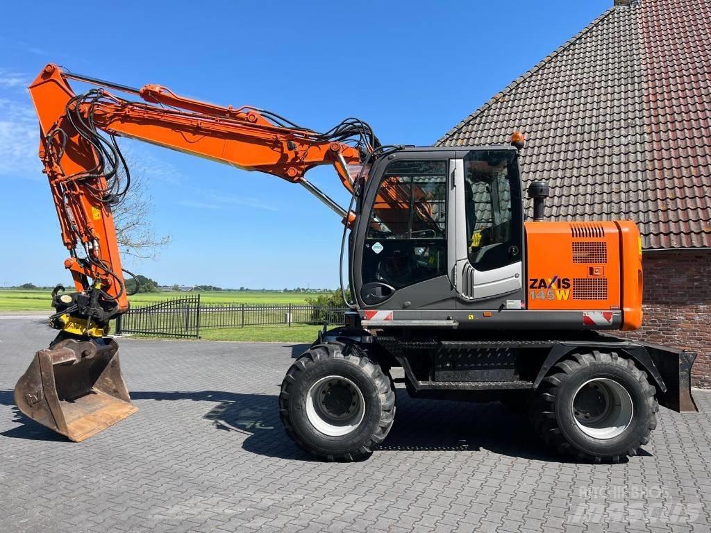 Hitachi ZX145W-3 Pelle sur pneus