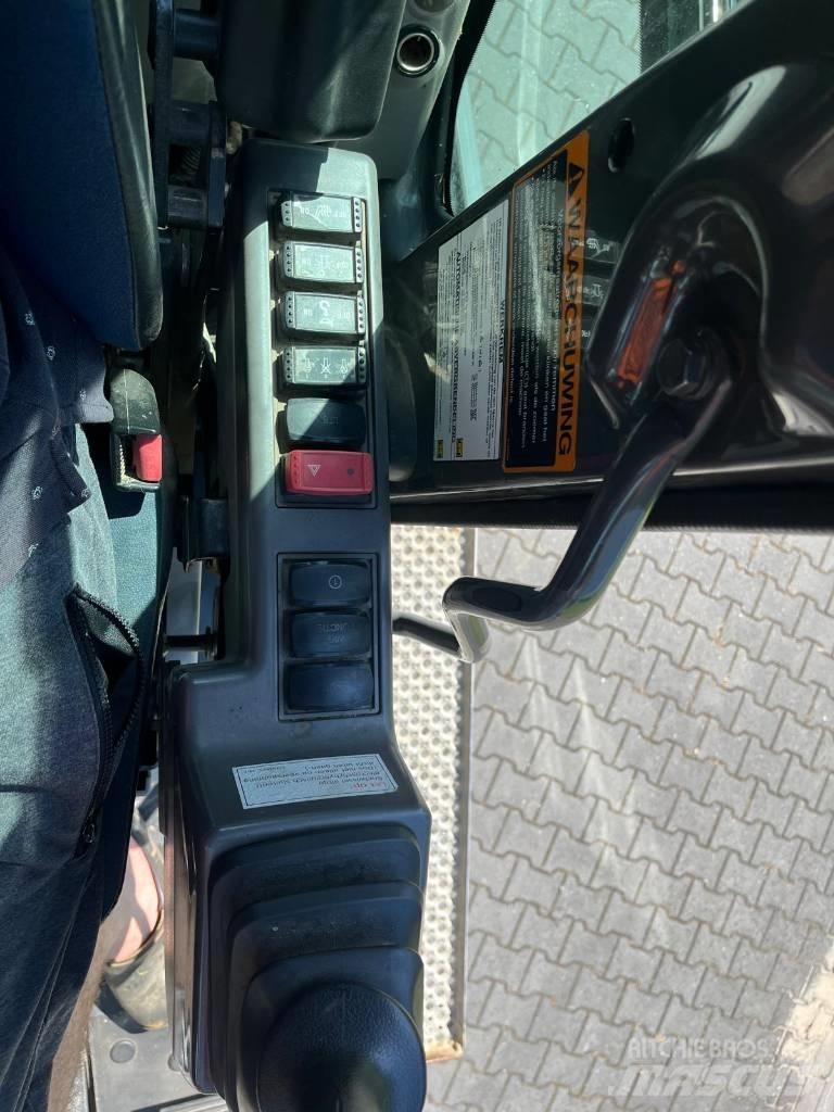 Hitachi ZX145W-3 Pelle sur pneus