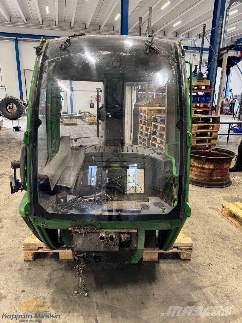 John Deere 1210E Cabine