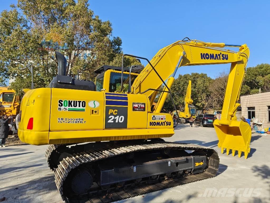 Komatsu PC 210-8 Pelle sur chenilles