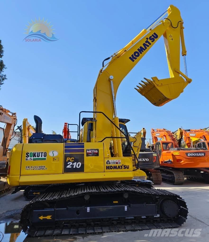 Komatsu PC 210-8 Pelle sur chenilles