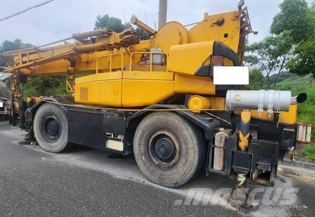 Kobelco RK 250-3 Grues mobiles