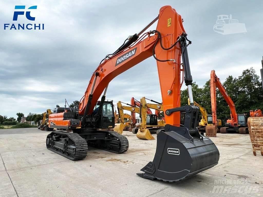 Doosan DX 530 LC-3 Pelle sur chenilles