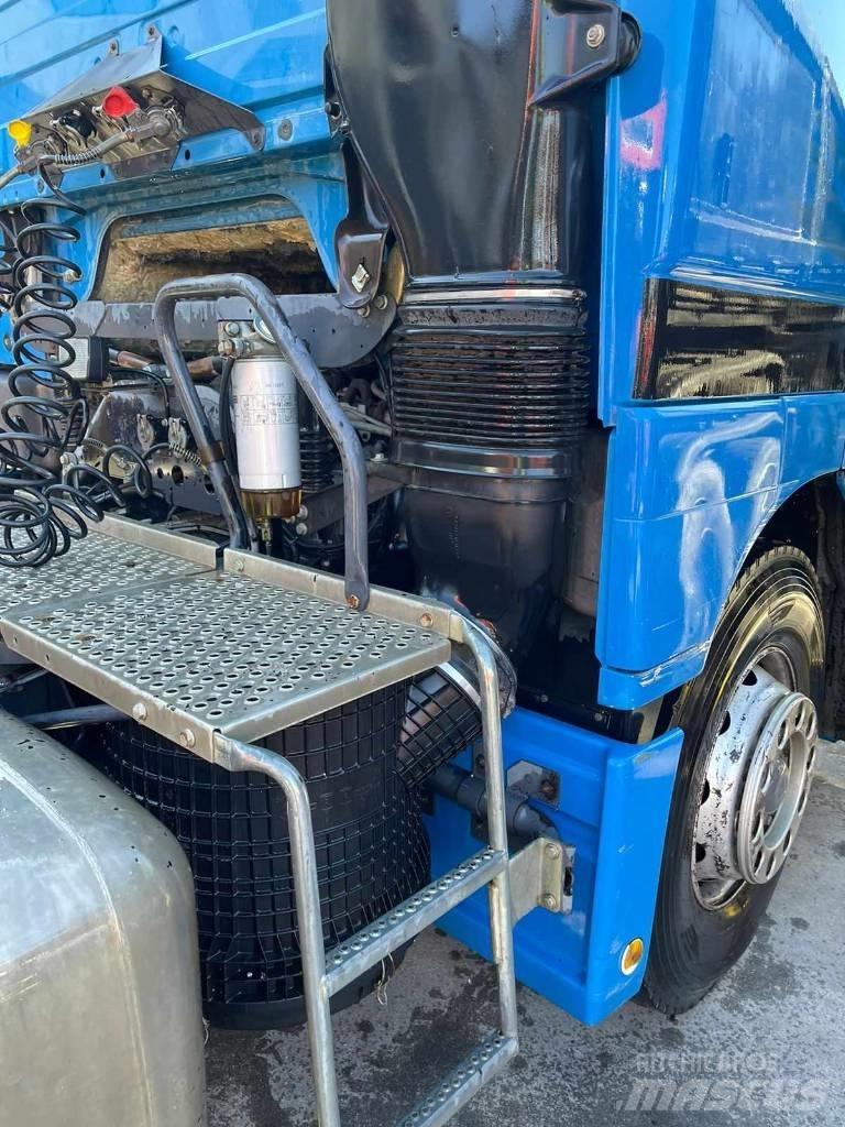 Mercedes-Benz 1843 Tracteur routier