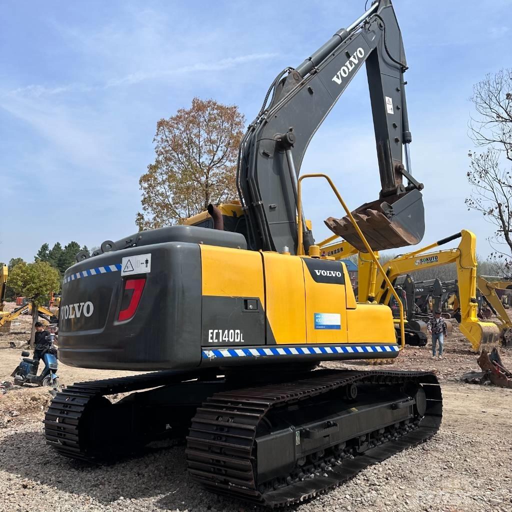 Volvo EC 140 DL Pelle sur chenilles