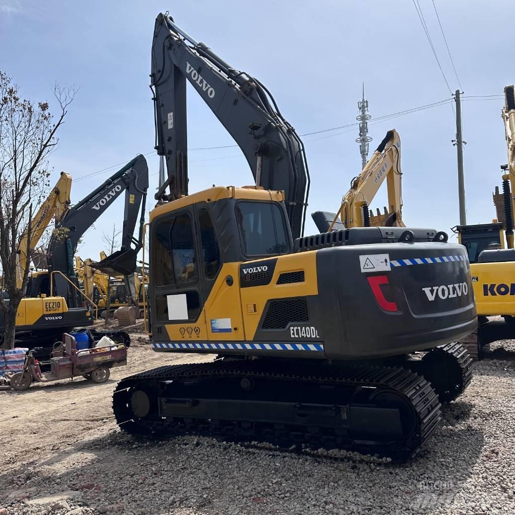 Volvo EC 140 DL Pelle sur chenilles