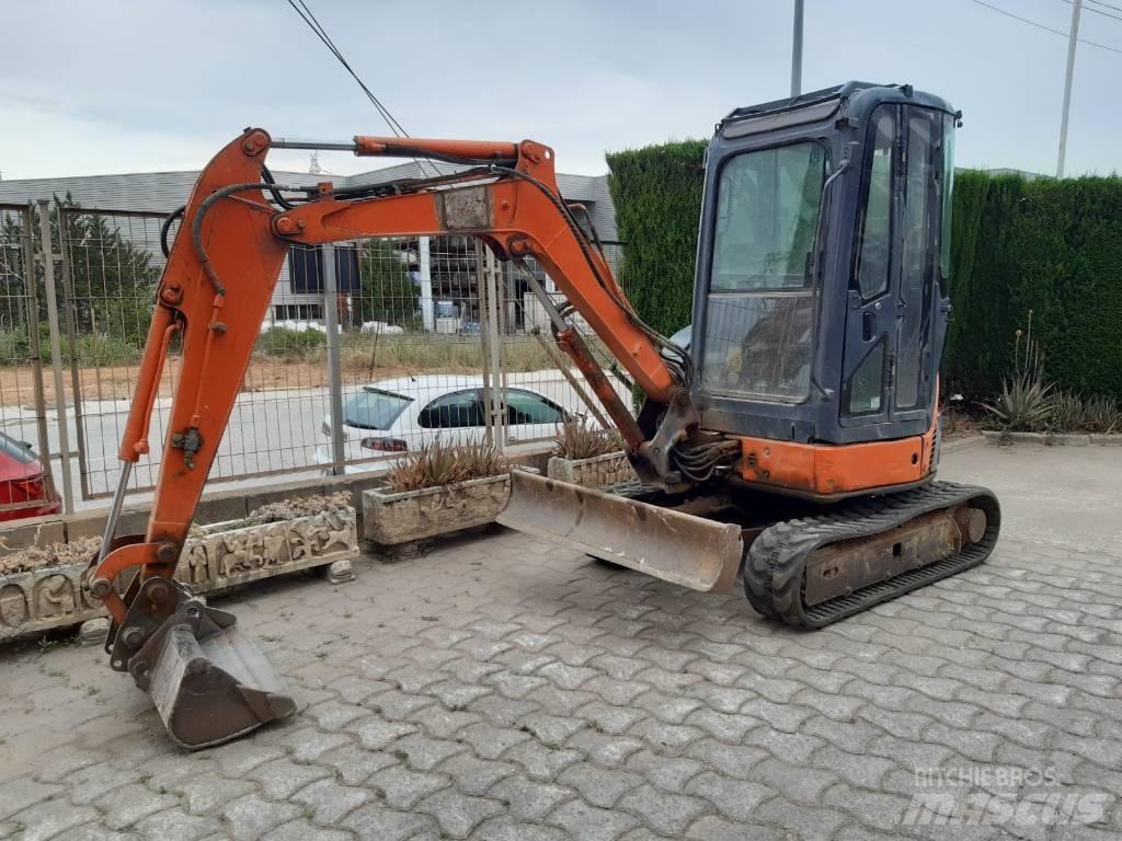 Hitachi ZX 27 U-2 Mini pelle < 7t