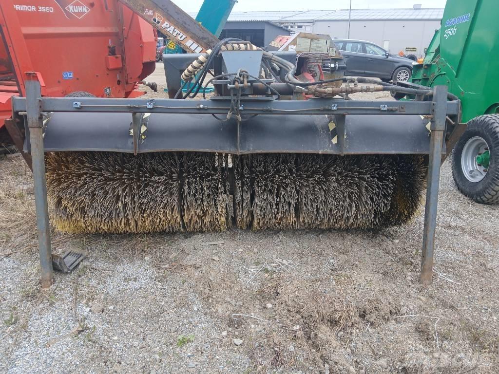 Stark Avoharja 2500 Balayeuse / Autolaveuse