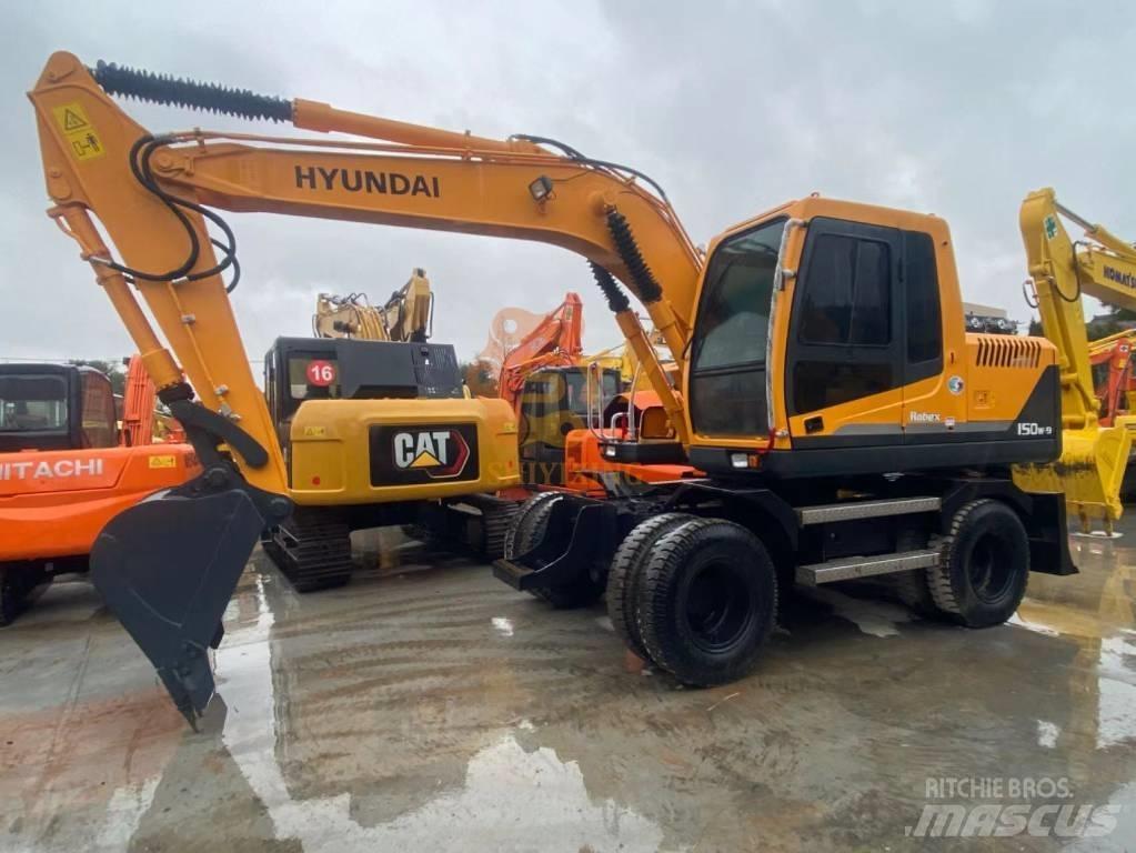 Hyundai 150W-9 Pelle sur pneus