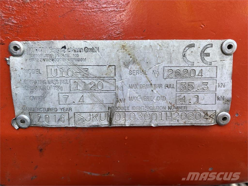 Kubota U10-3 Pelle sur pneus