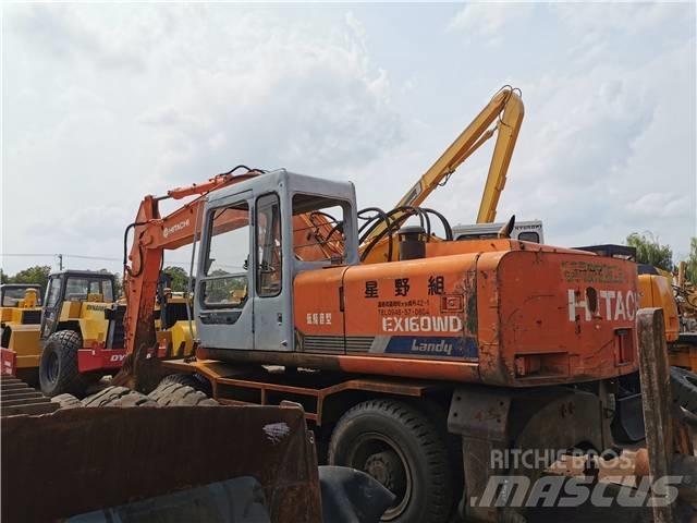 Hitachi EX 160 WD Pelle sur chenilles