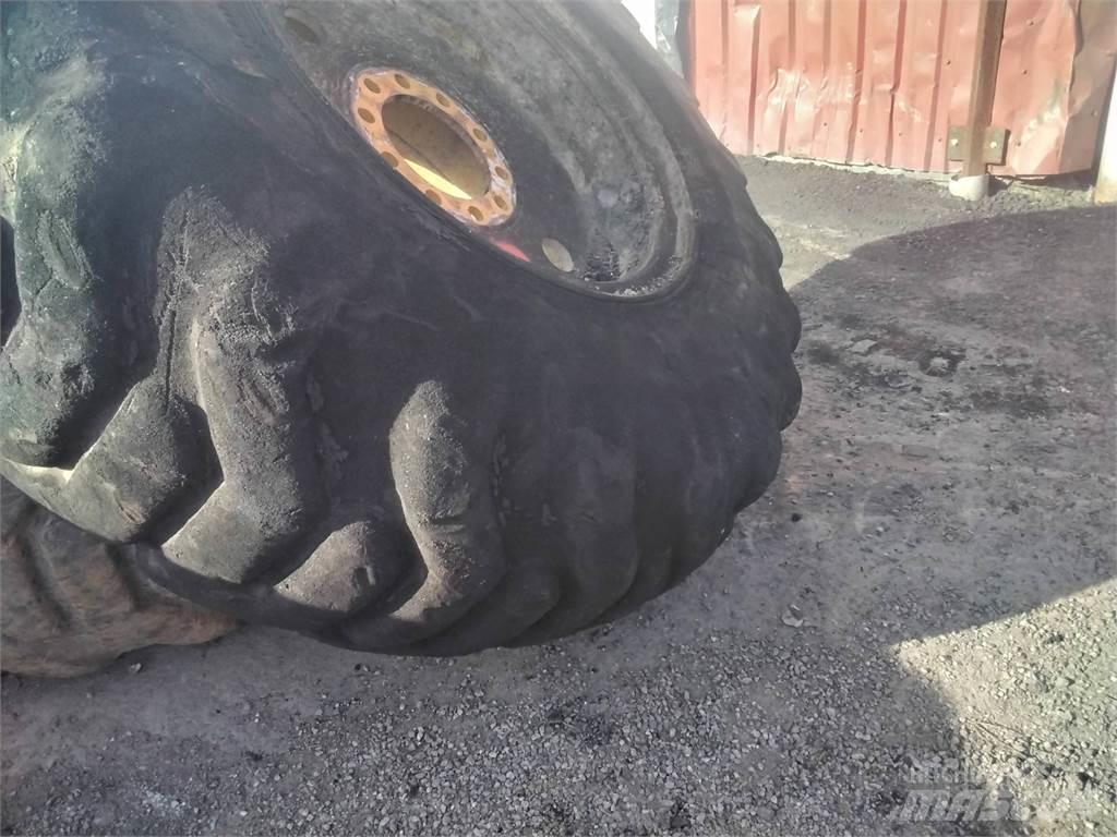 Nokian Els 17,5x25 Pneus, roues et jantes