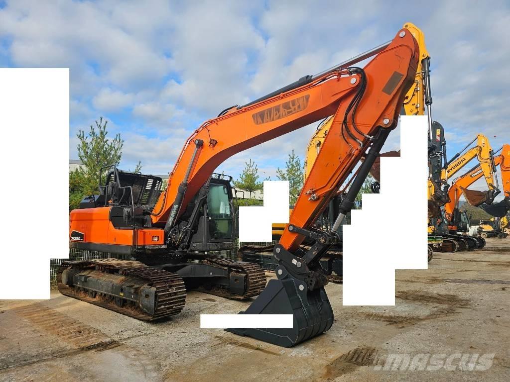 Doosan DX 220LC-5 Mini pelle 7t-12t