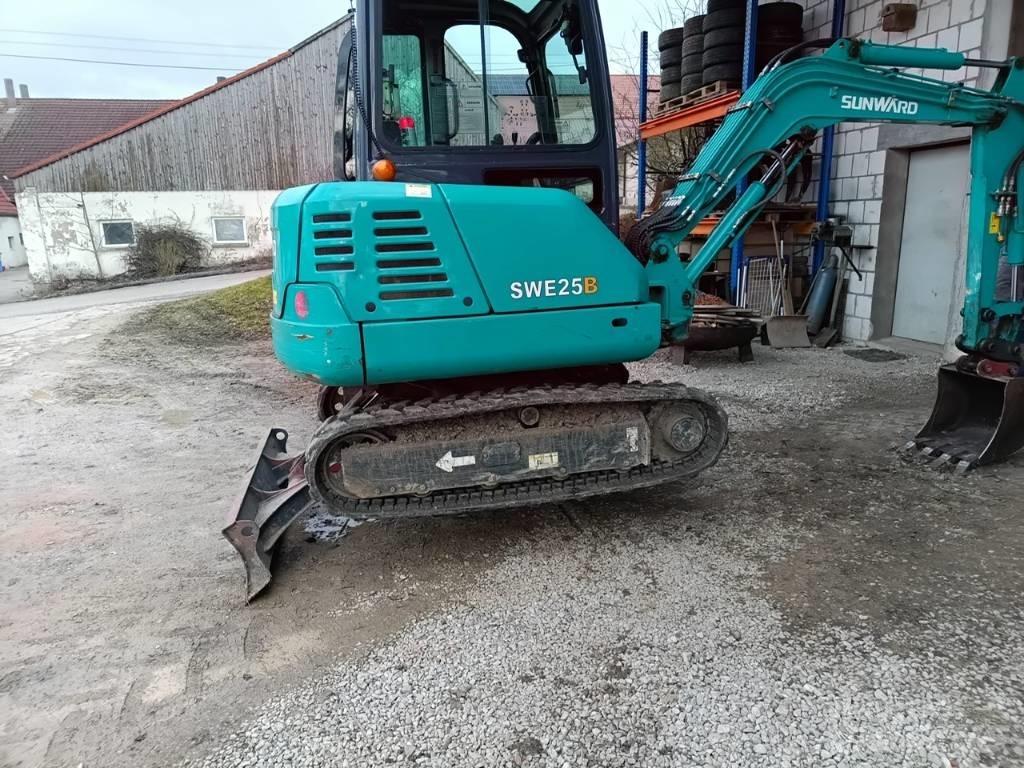 Sunward SWE 25 B Mini pelle < 7t