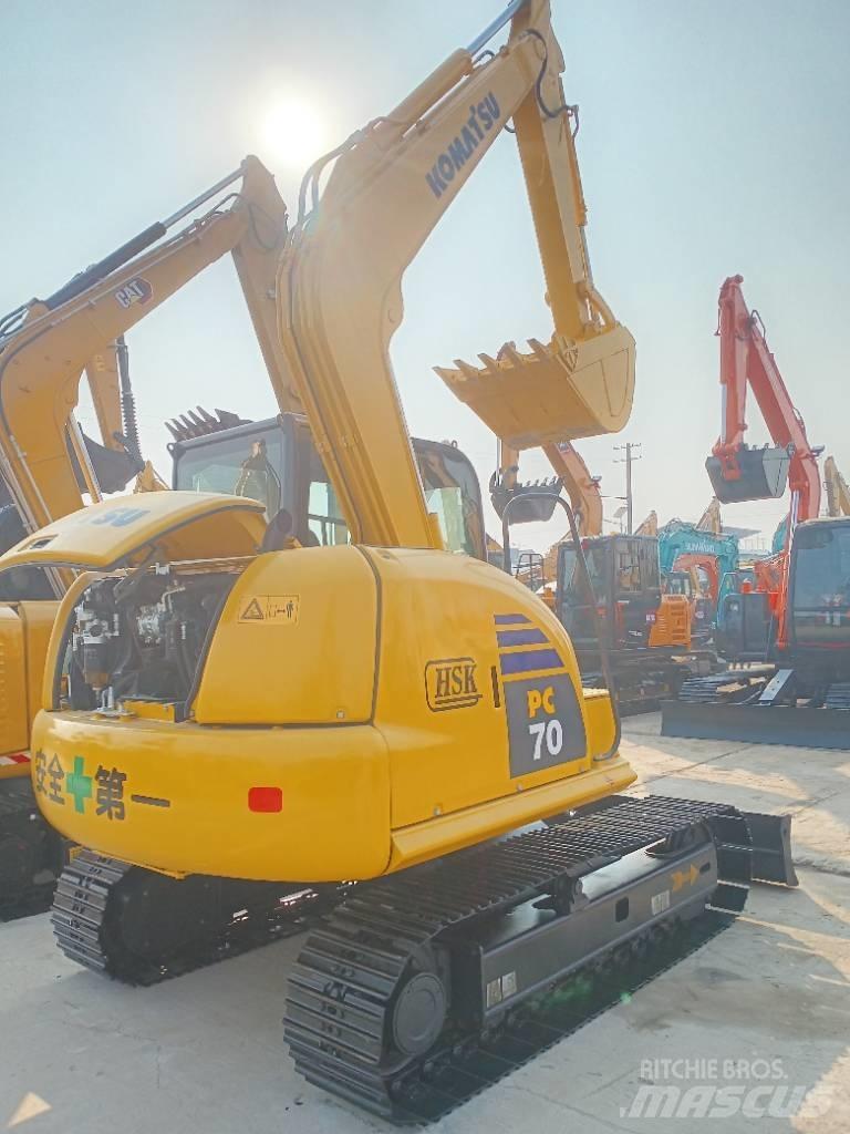 Komatsu PC 70 Mini pelle < 7t