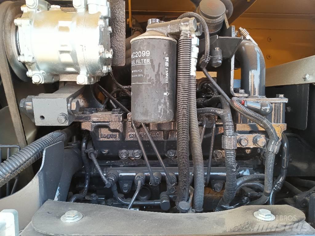 Komatsu PC 70 Mini pelle < 7t