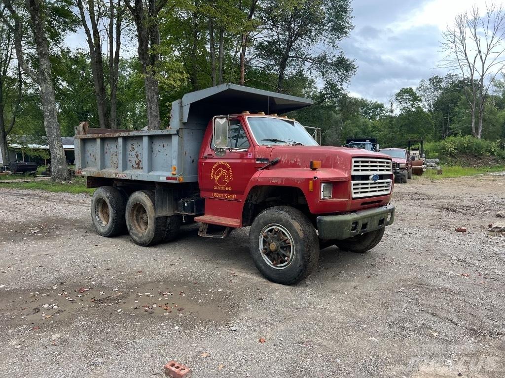 Ford F900 Camion benne