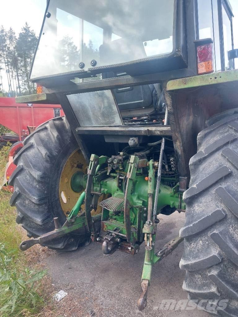 John Deere 2040 Tracteur
