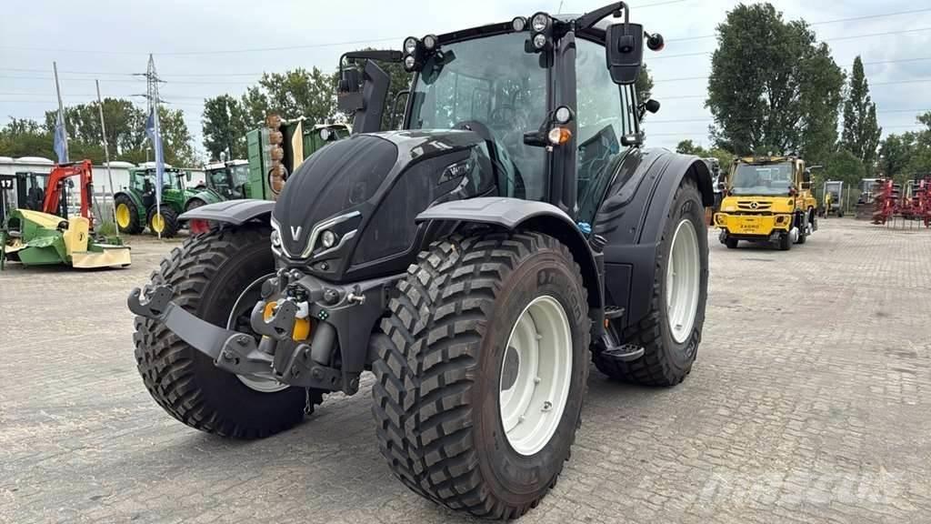 Valtra N155 ED Tracteur