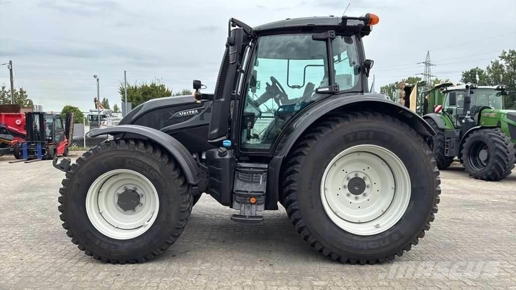Valtra N155 ED Tracteur