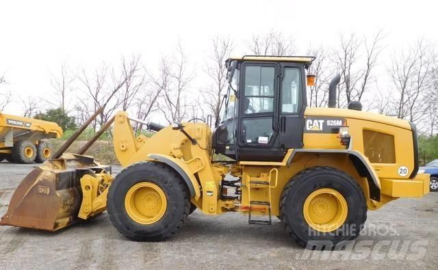 CAT 926M Chargeuse sur pneus