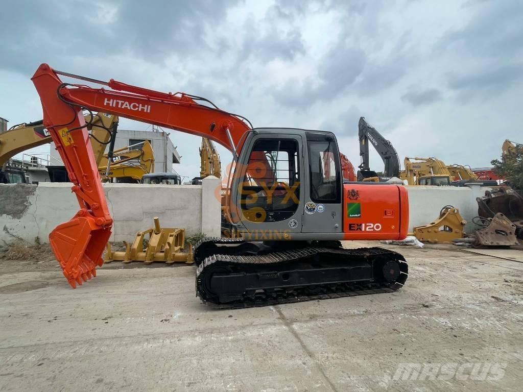 Hitachi EX 120 Pelle sur chenilles