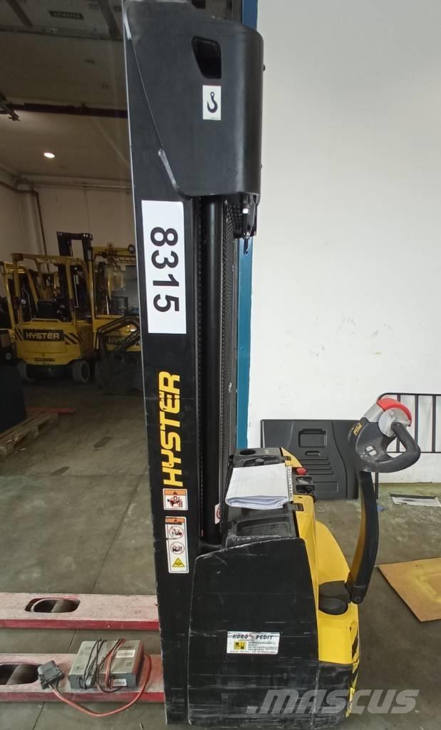 Hyster S 1.2 Gerbeurs manuel