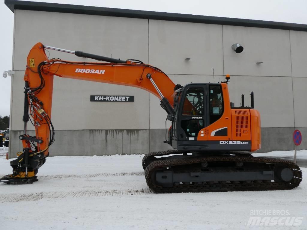 Doosan DX 235 LCR-5 Pelle sur chenilles