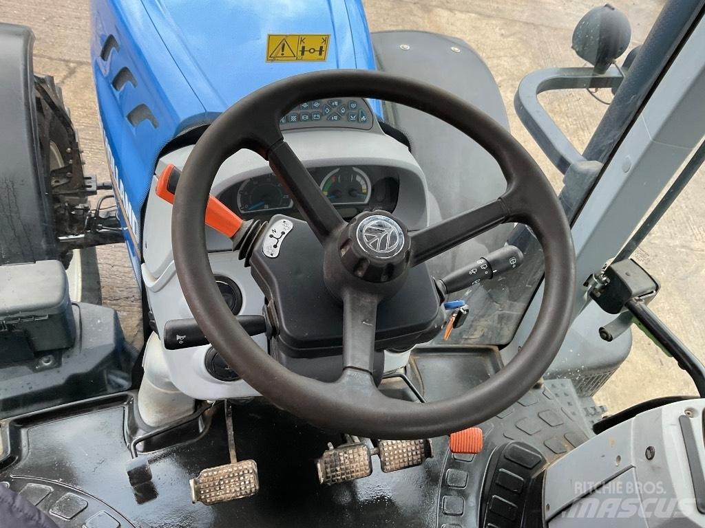 New Holland T 7.245 Tracteur