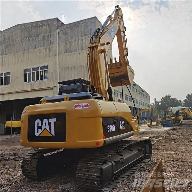 CAT 320D Pelle sur chenilles