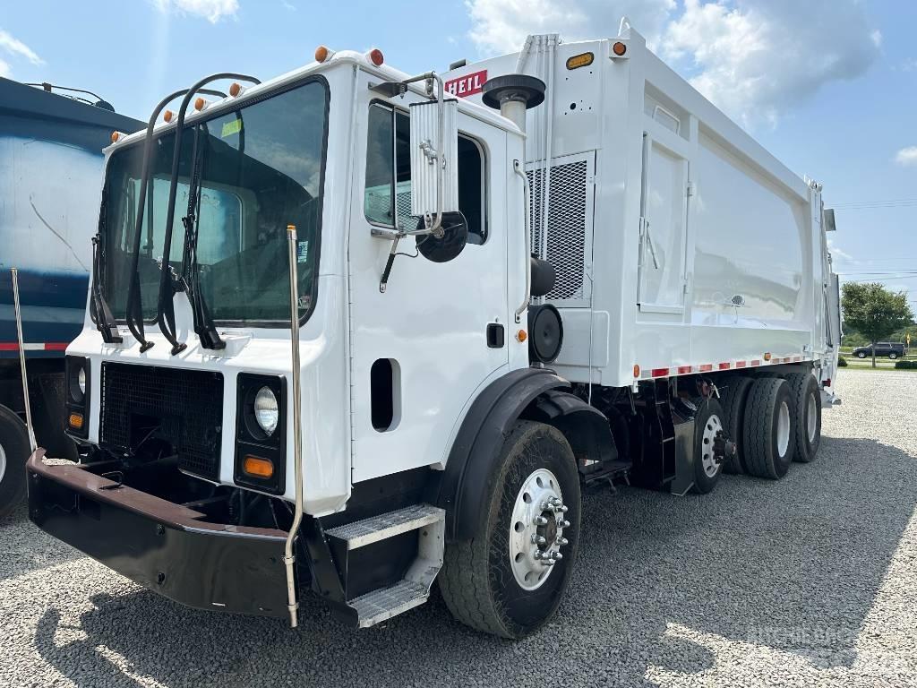 Mack MR Camion poubelle