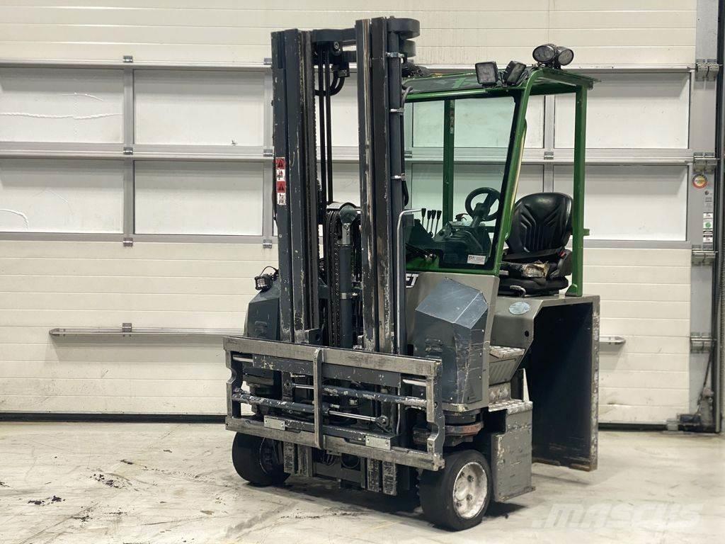 Combilift CBE2500 Chariot élévateur latéral