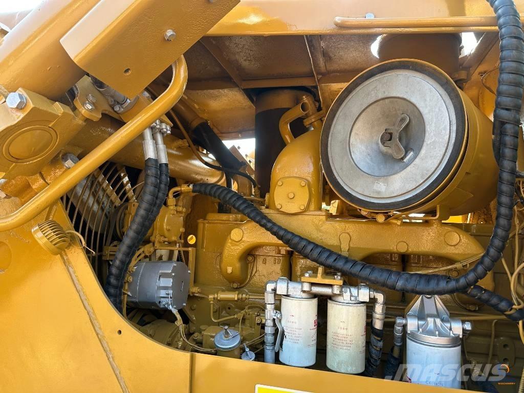 CAT D 7 G Bouteurs sur chenilles