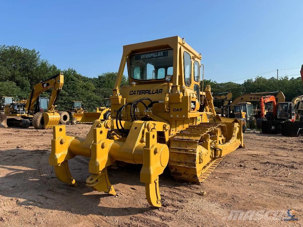 CAT D 7 G Bouteurs sur chenilles