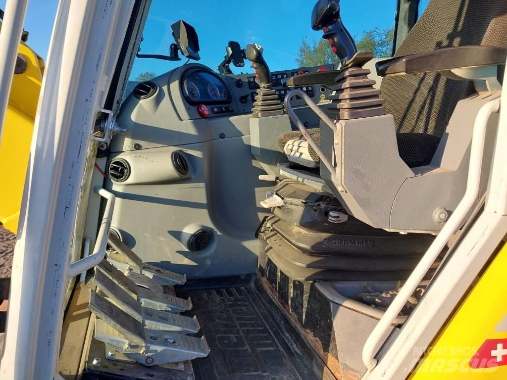 Menzi Muck M545 Pelle sur pneus