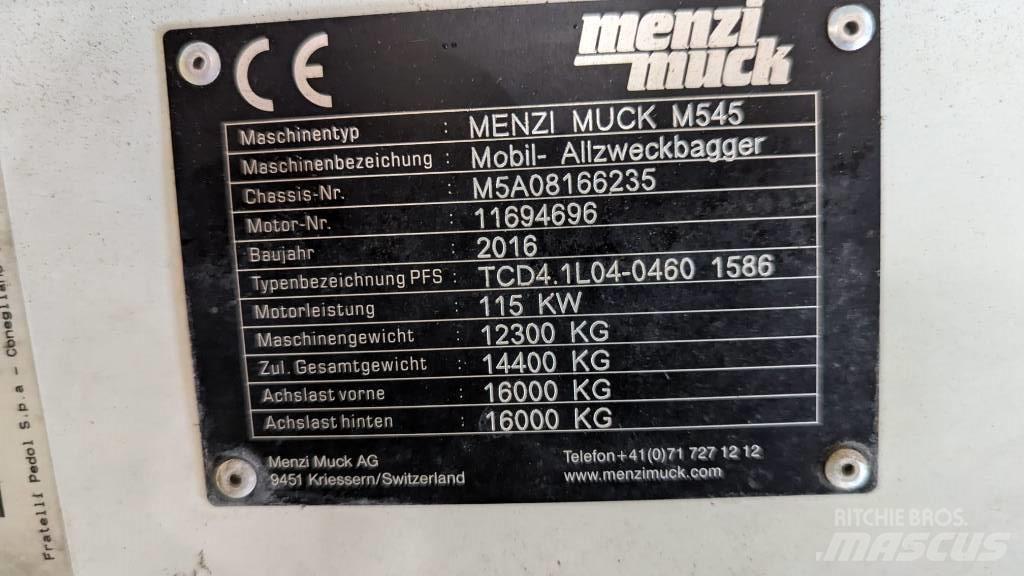 Menzi Muck M545 Pelle sur pneus