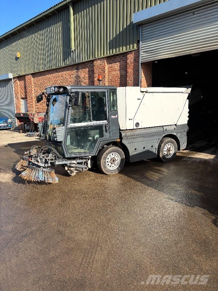 Schmidt Swingo 200 + Balayeuse / Autolaveuse