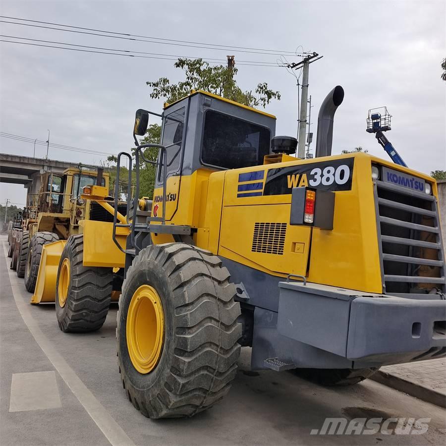 Komatsu WA 380-5 Chargeuse sur pneus