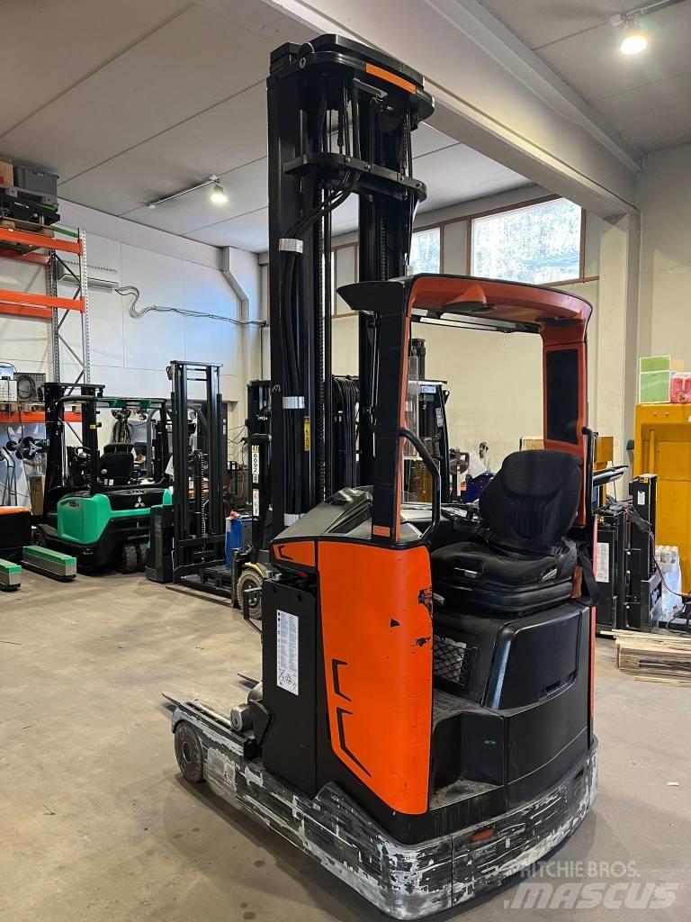 Rocla HX 14 F Chariot à mât rétractable