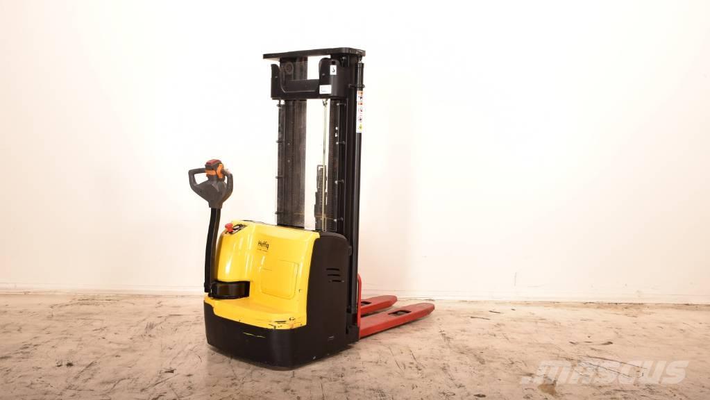 Hyster S1.5UT-24 Gerbeur accompagnant