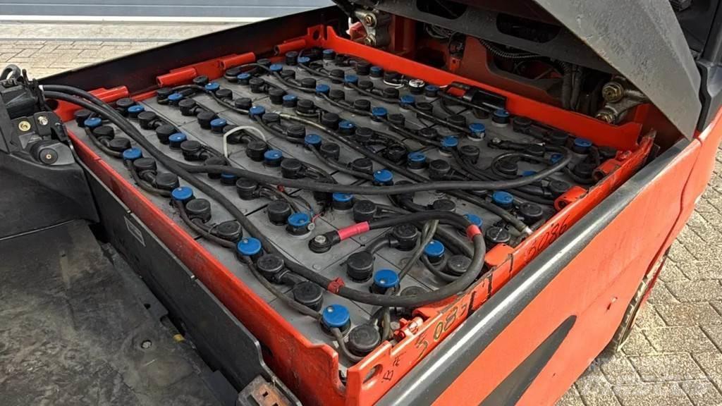 Linde E25L-01 Autres Chariots élévateurs