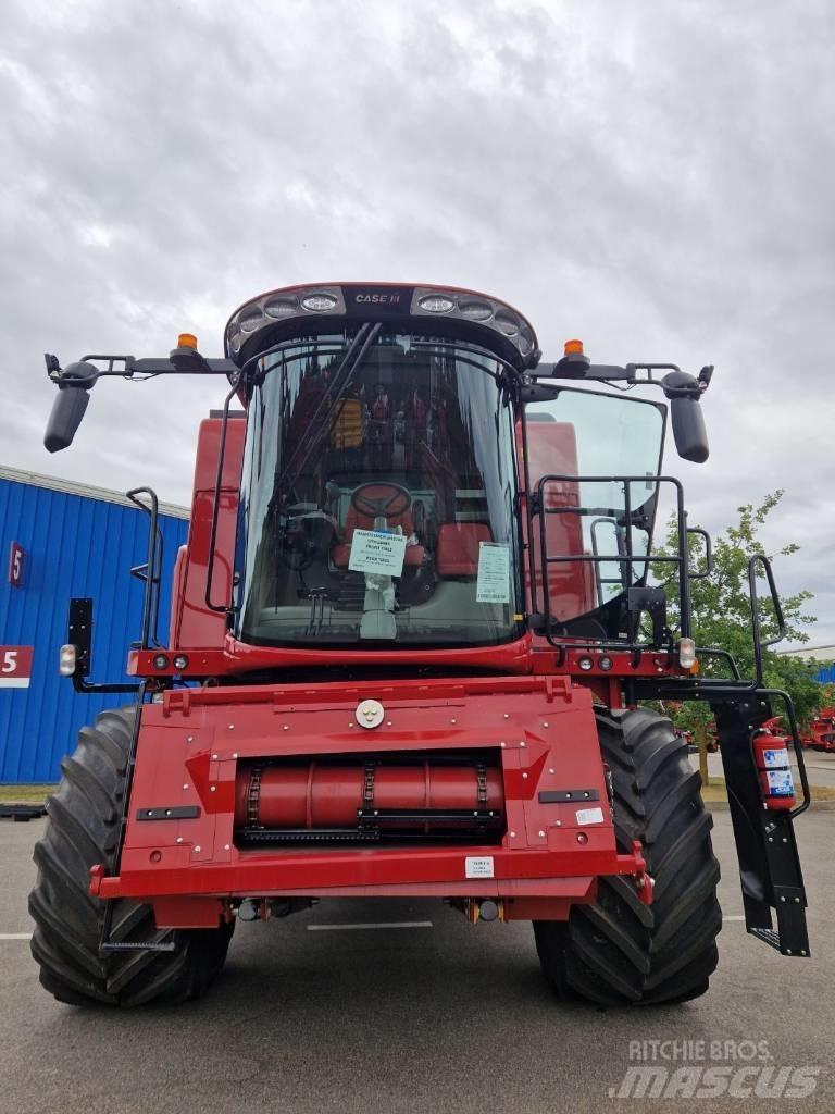 Case IH AF 7150 Moissonneuse batteuse
